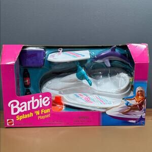 Mattel Barbie Splash ‘N Fun playset dolls not included for ages over 3 years NIB